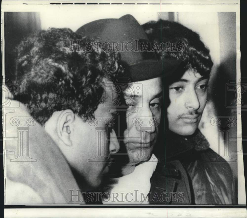 1968 Press Photo Ahmed and sons leave Brooklyn Criminal Court after arraignment