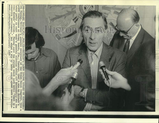 1974 Press Photo Britain's Labor leader Len Murray speaks on Britain's election