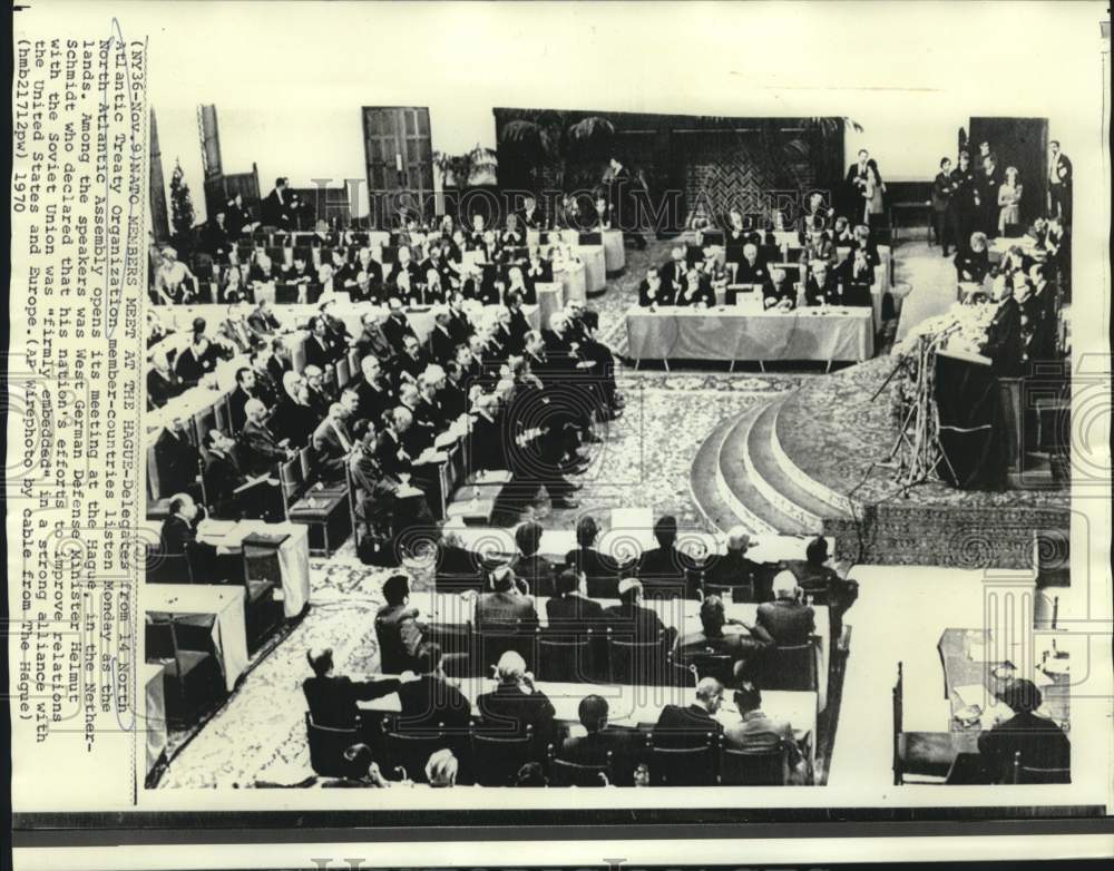 1970 Press Photo North Atlantic Treaty Organization delegates meet at The Hague