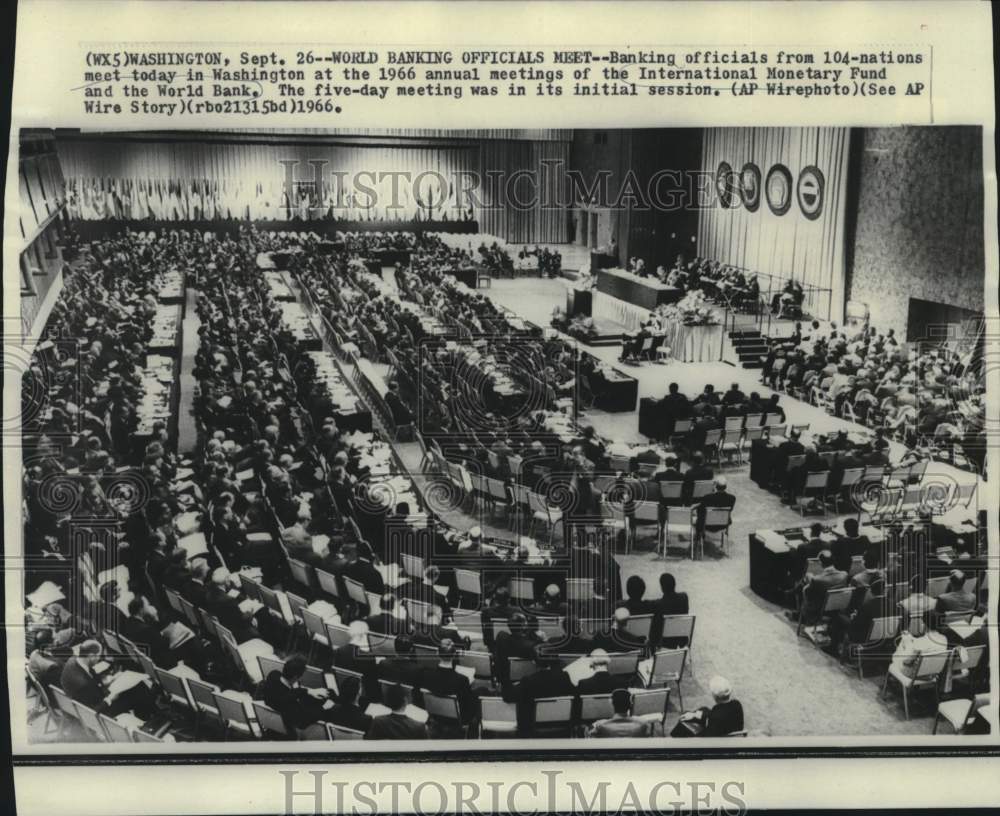 1966 Press Photo International Monetary Fund and World Bank Washington meeting