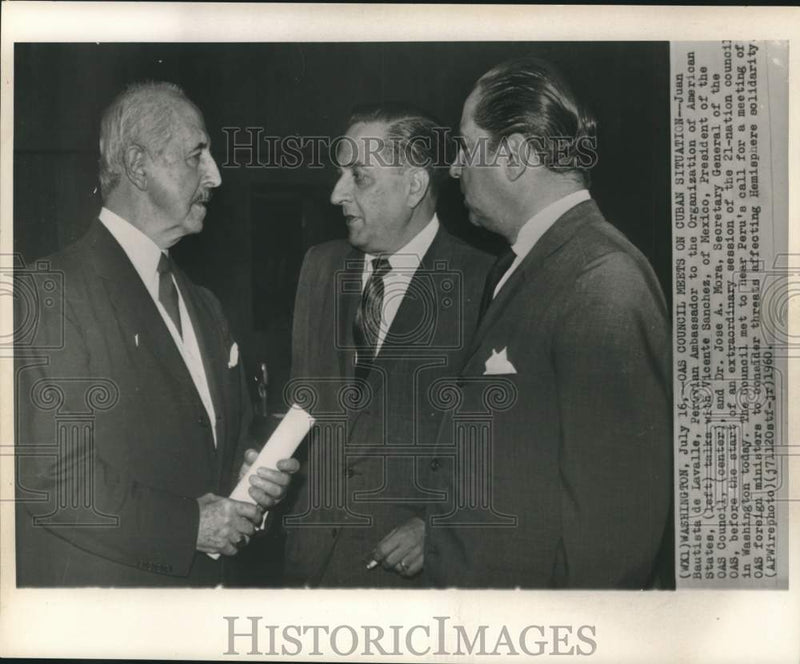 Load image into Gallery viewer, 1960 Press Photo Dr. Jose Mora and OAS council members meet in Washington
