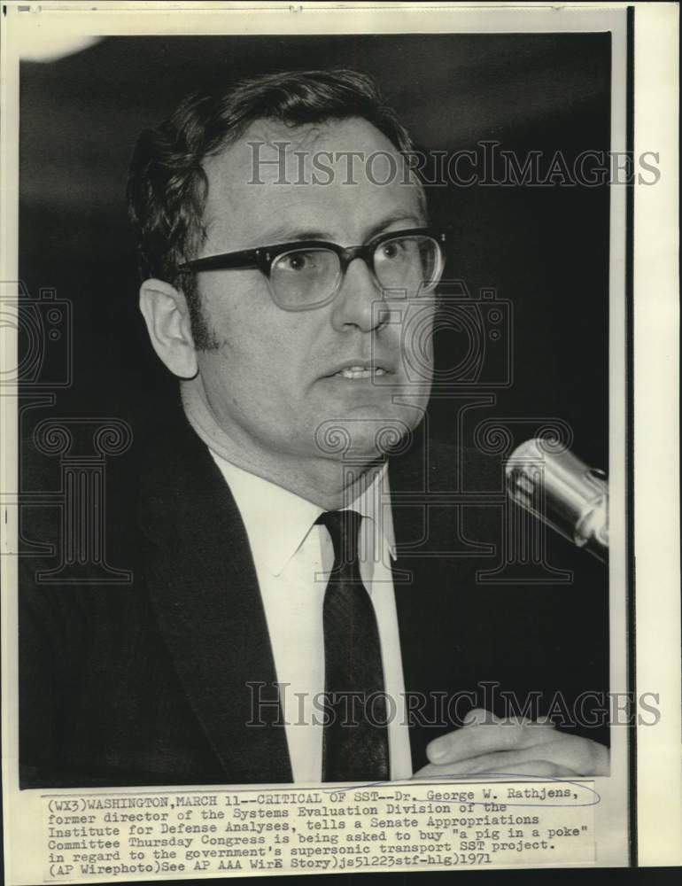 1971 Press Photo Dr. George Rathjens testifies at Senate Appropriations hearing