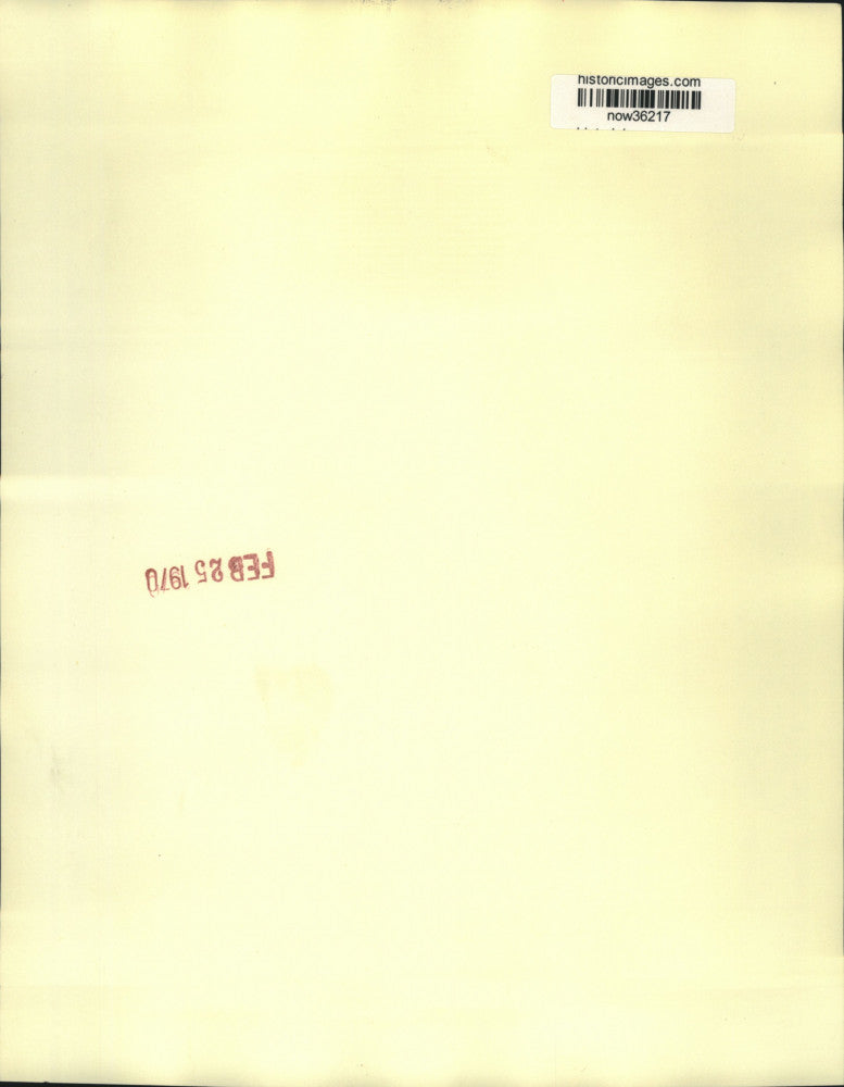 1970 Press Photo Guests welcomed by officials at U.S. French Embassy reception