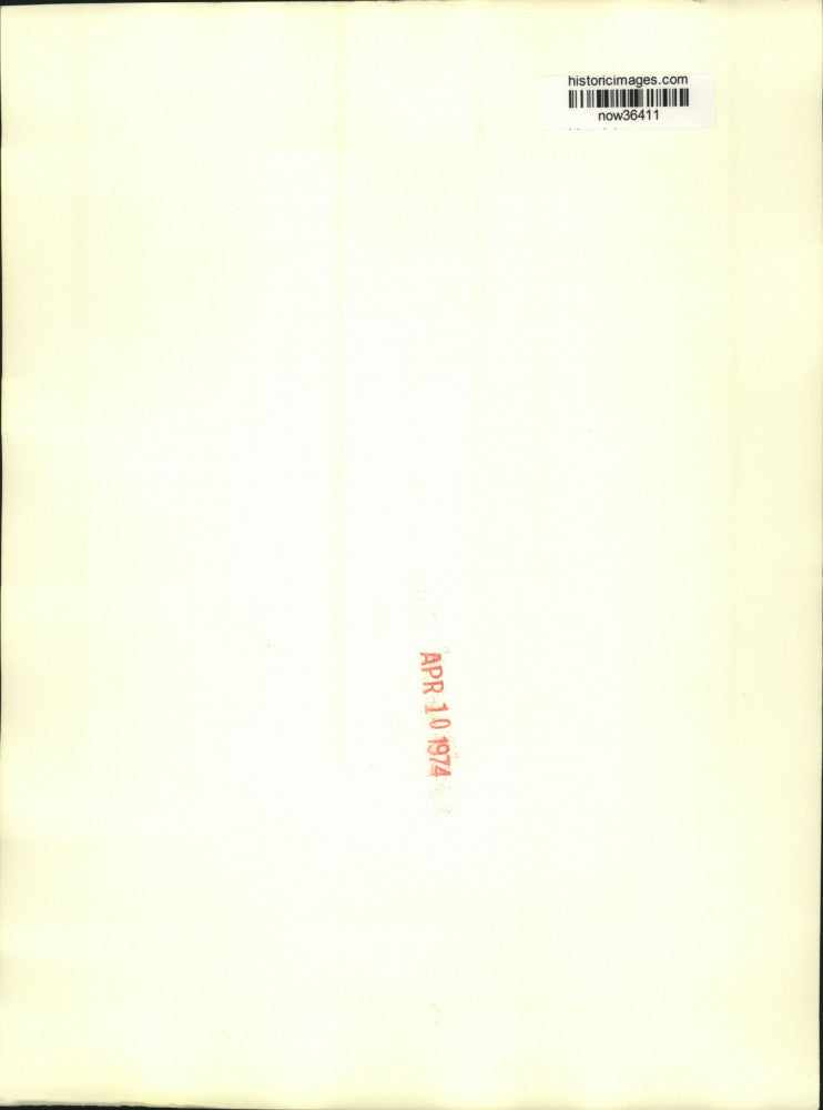 1974 Press Photo House Judiciary Rep. Peter Rodino looks over White House letter