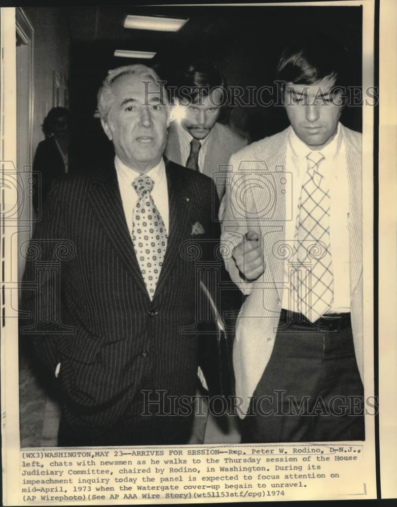 Load image into Gallery viewer, 1974 Press Photo Peter Rodino talks to newsmen prior to House Judiciary meeting
