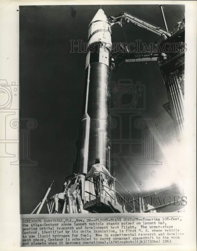 1963 Press Photo The Atlas-Centaur space launch vehicle on its launching pad, FL