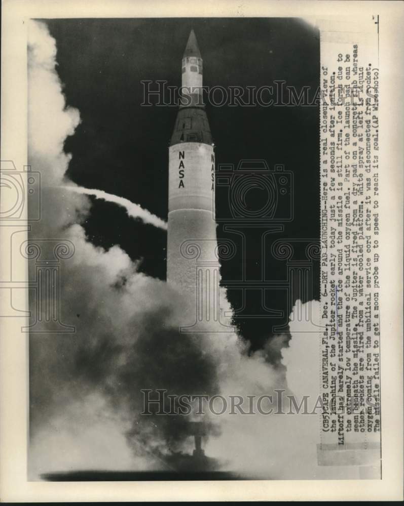 1960 Press Photo Dry pad launching of Jupiter rocket from Cape Canaveral, FL