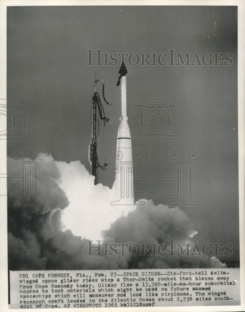 1965 Press Photo Delta winged space glider atop Thor-Delta rocket - now36659