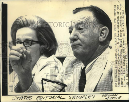 1972 Press Photo Louisiana Senator B.B. Rayburn Explains Need for Bond Funds
