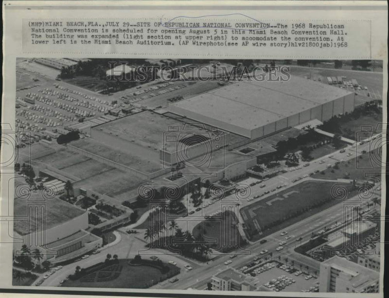 Load image into Gallery viewer, 1968 Press Photo Site of Miami's Republican National Convention - now36973
