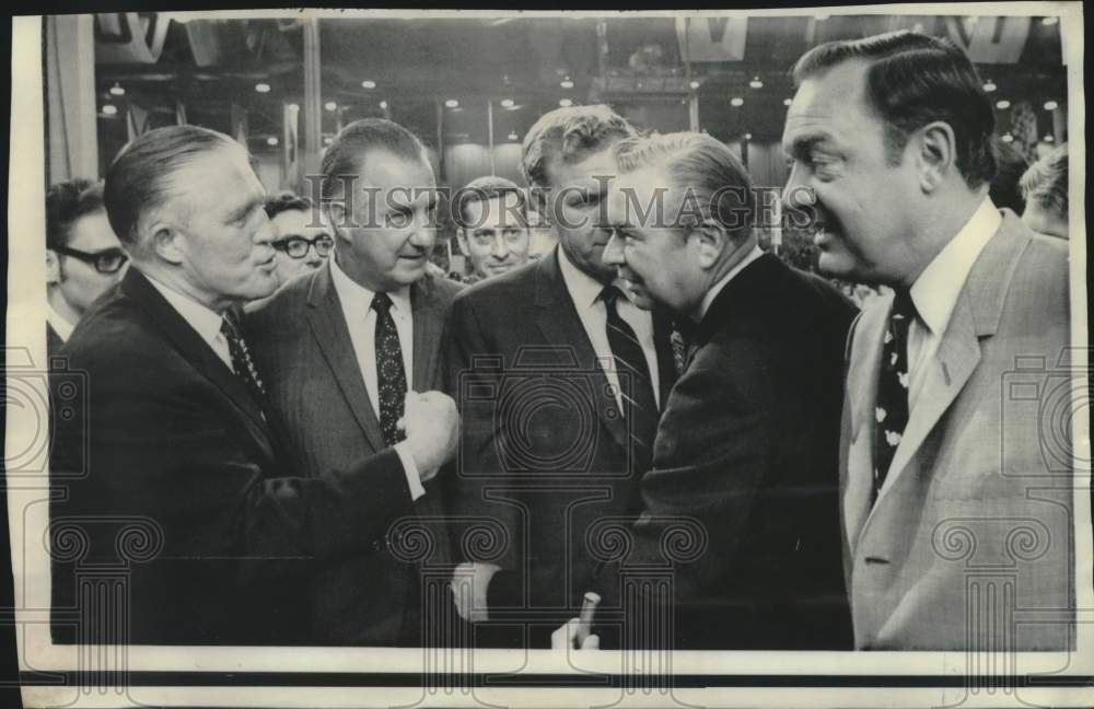 1968 Press Photo Key state chief executives gather at the GOP convention, Miami