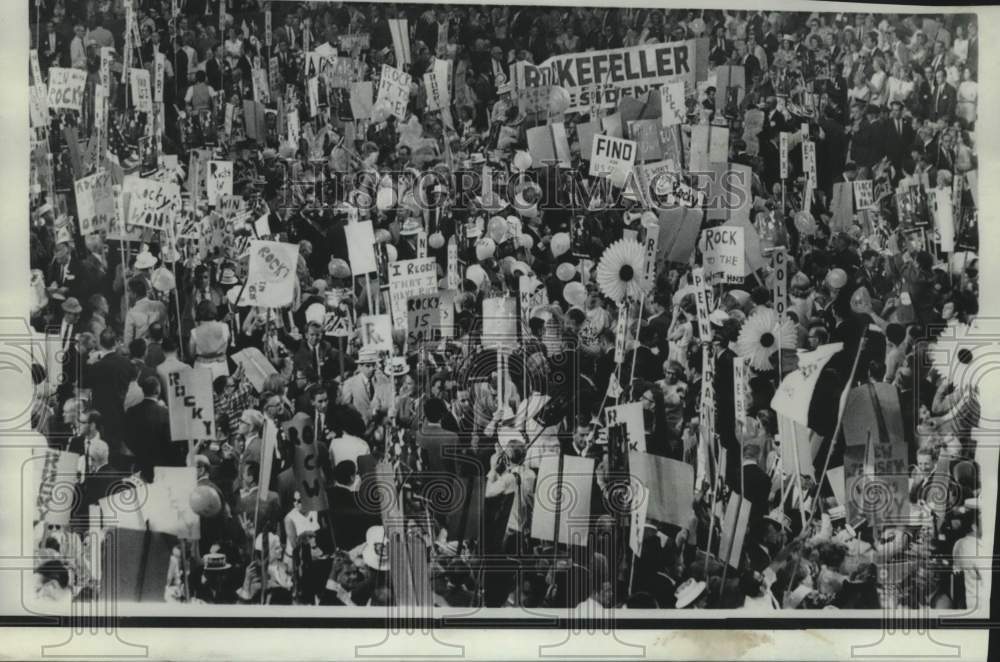 1968 Press Photo Demonstration for Rockefeller at Republican National Convention