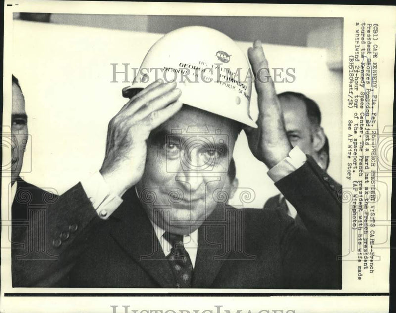 Load image into Gallery viewer, 1970 Press Photo French Pres. Georges Pompidou tours Kennedy Space Center, FL.
