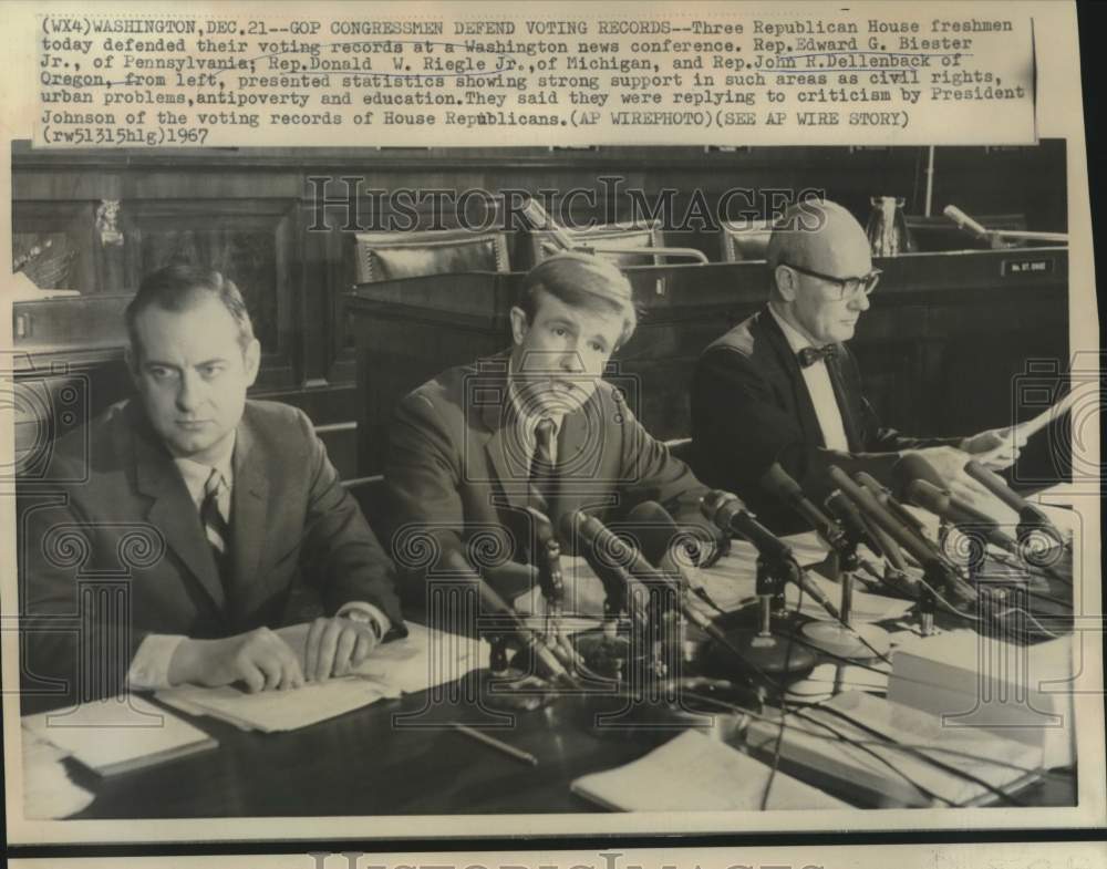 1967 Press Photo Freshman GOP Representatives Defend Voting Records, Washington