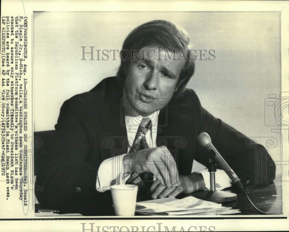 1972 Press Photo Congressman Donald Riegle Jr. Says Witness List Pro-Nixon