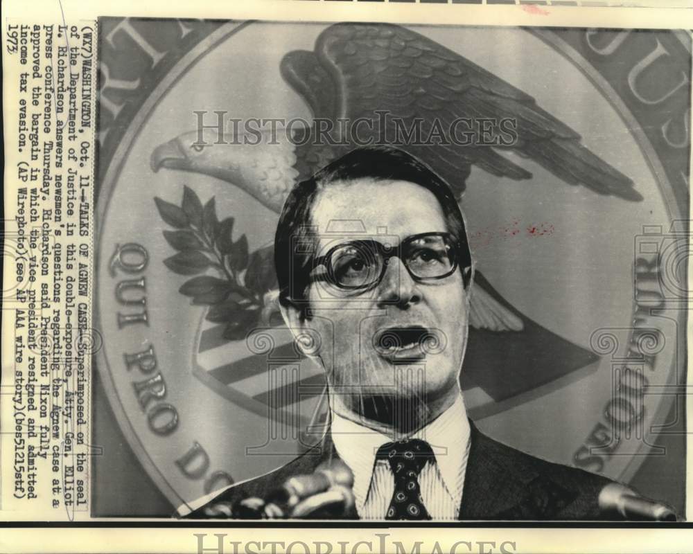 1973 Press Photo Attorney General Elliot Richardson at Capitol news conference