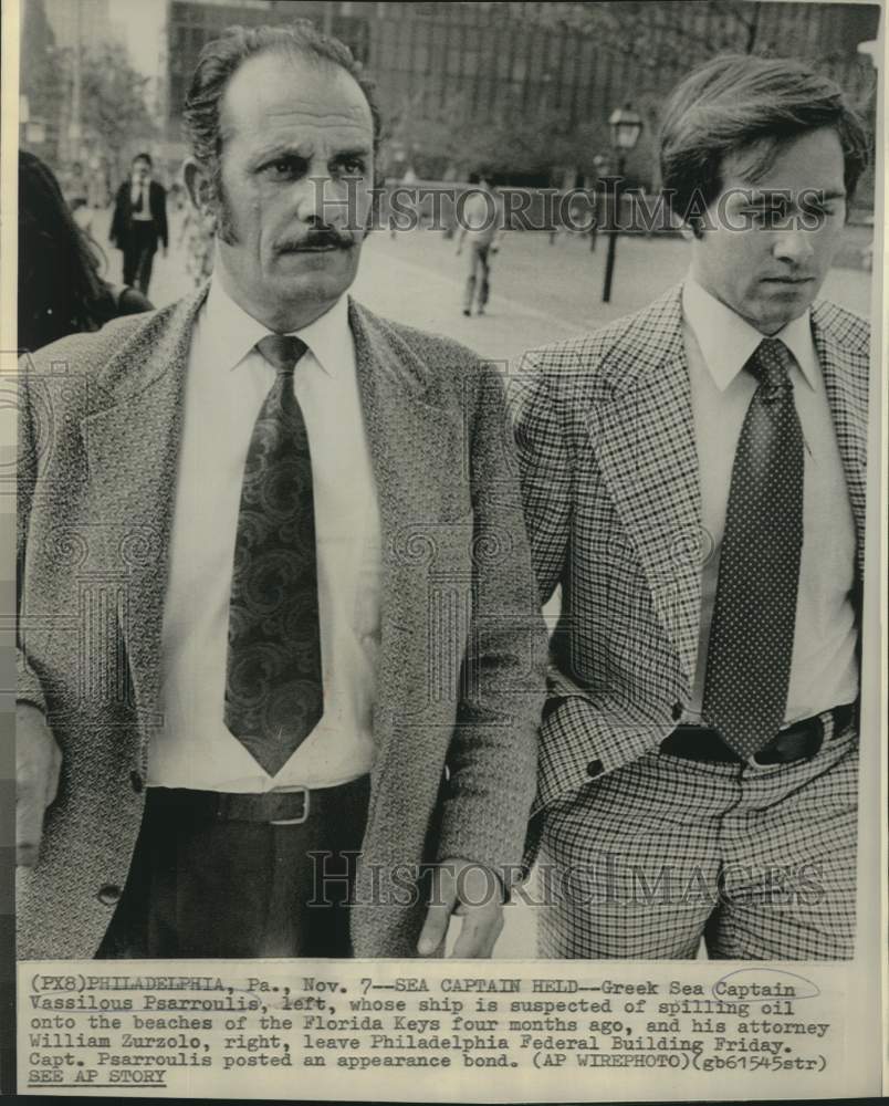 1975 Press Photo Greek Captain Vassilis Psarroulis and attorney at PA court