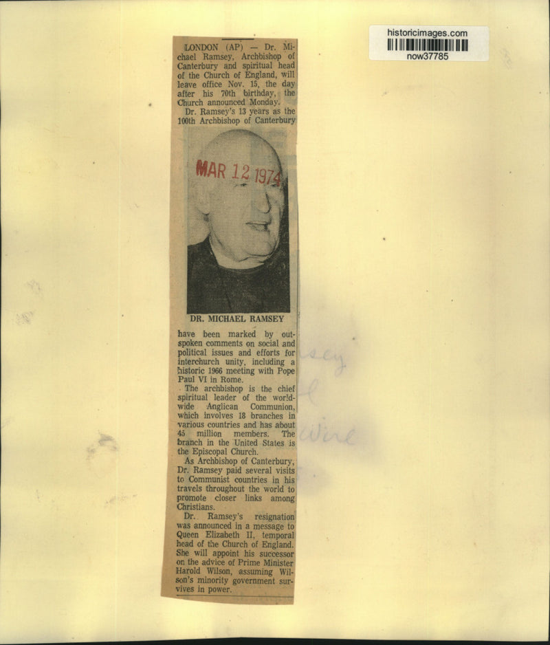 Load image into Gallery viewer, 1974 Press Photo Dr. Michael Ramsey, Archbishop of Canterbury, retiring
