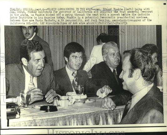 1971 Press Photo Senator Edmund Muskie campaigning in California - now38196