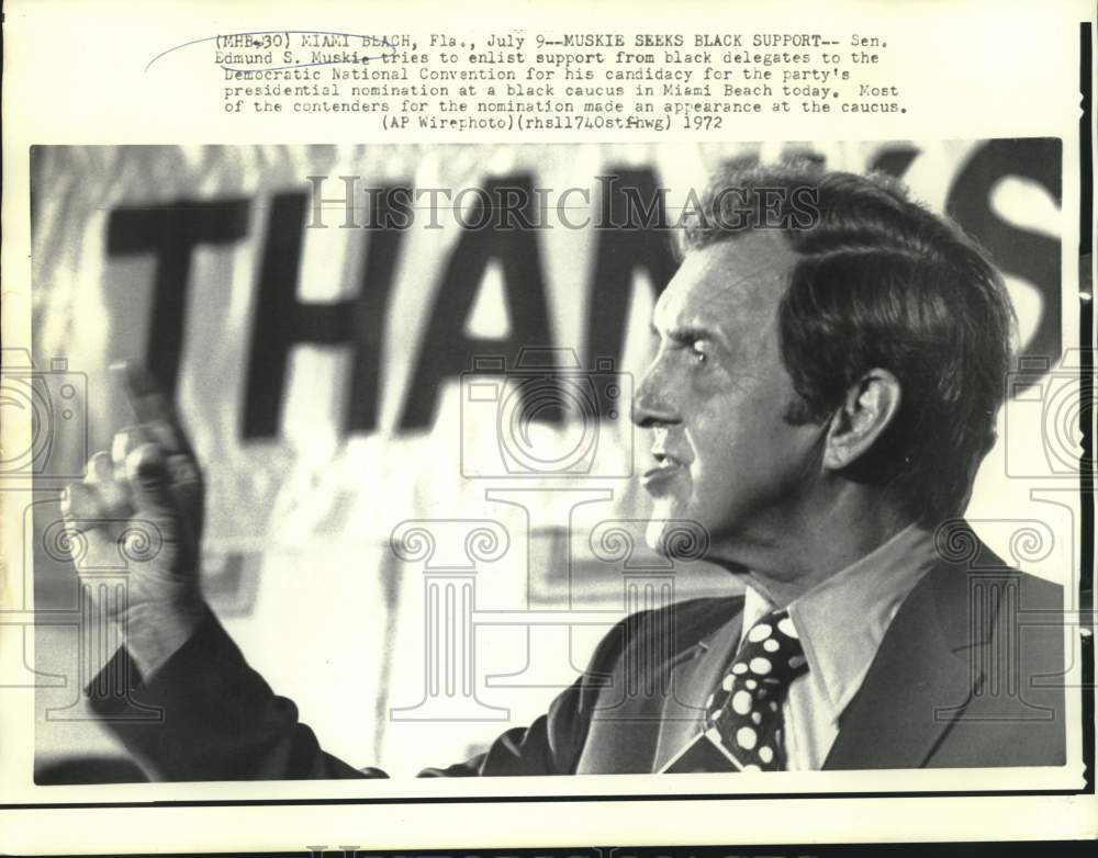 1972 Press Photo Sen. Ed Muskie tries to gain support for candidacy in Florida