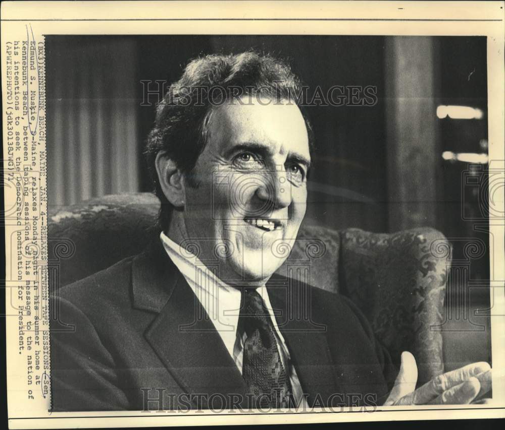 1971 Press Photo Sen. Ed Muskie takes a break from taping in his summer home, ME