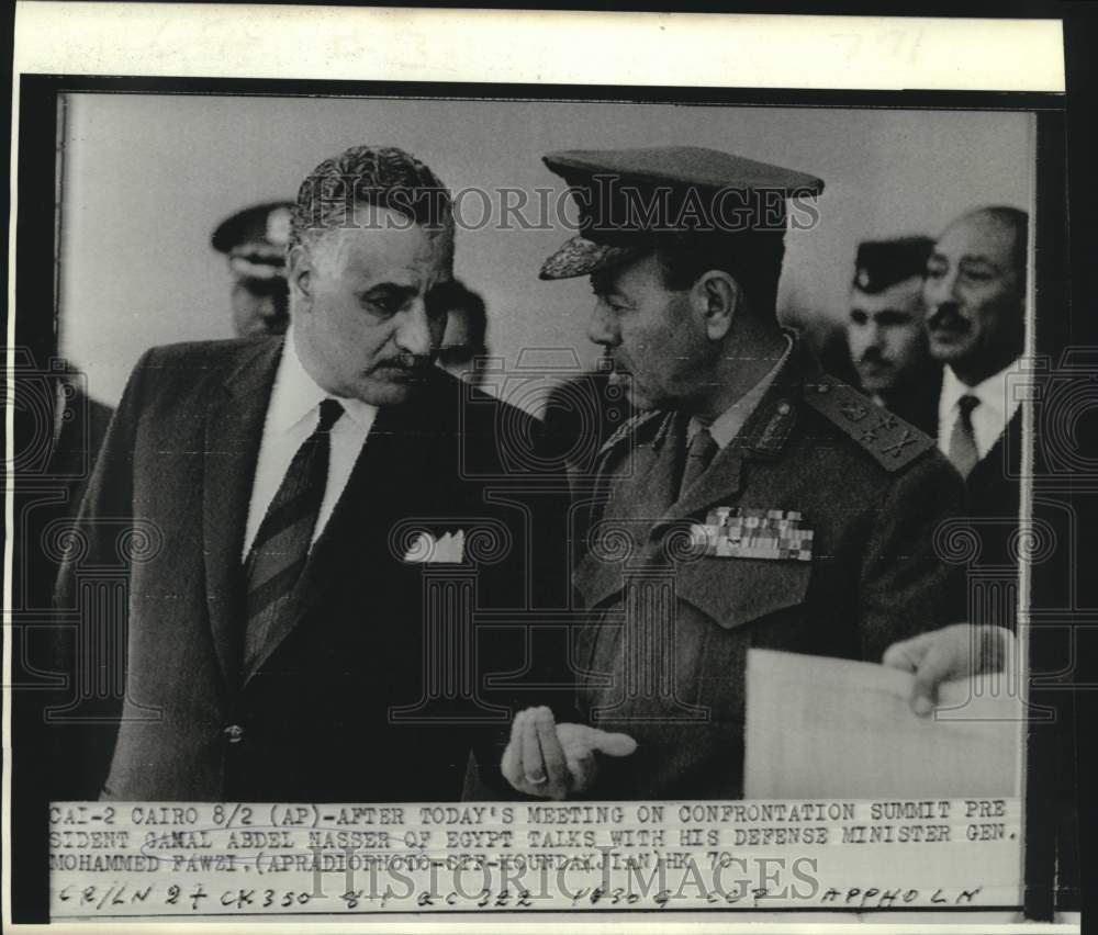 1970 Press Photo Egypt&#39;s Gamal Abdel Nasser and Mohammed Fawzi leave meeting