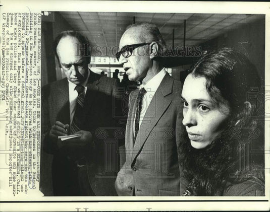 1971 Press Photo Frank Pestana and client Linda Reynolds arrive at CA court