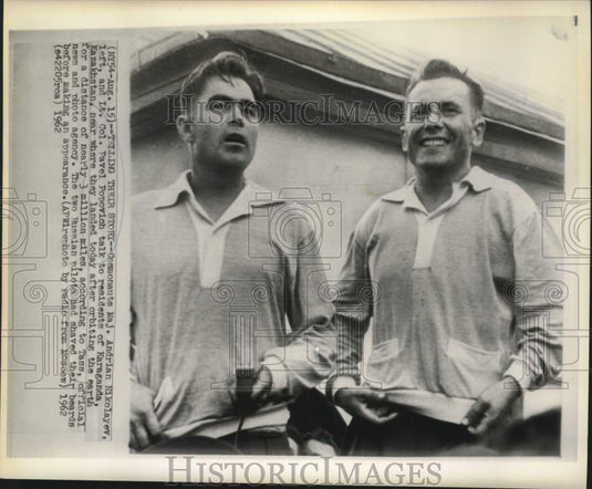 1962 Press Photo Russian cosmonauts talk to residents of Karaganda, Kazakhstan
