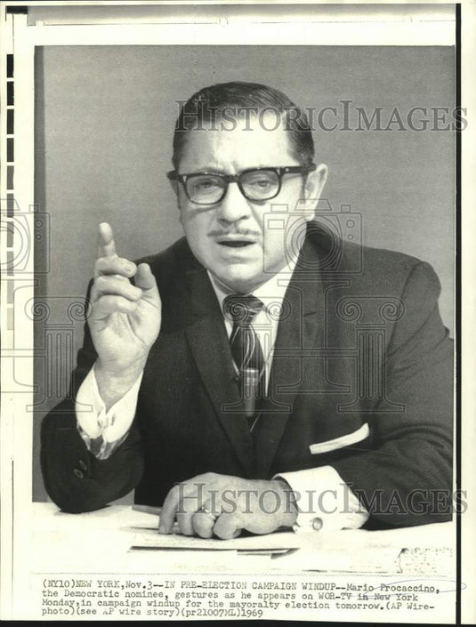 1969 Press Photo New York mayoral candidate Mario Procaccino appears on WOR-TV