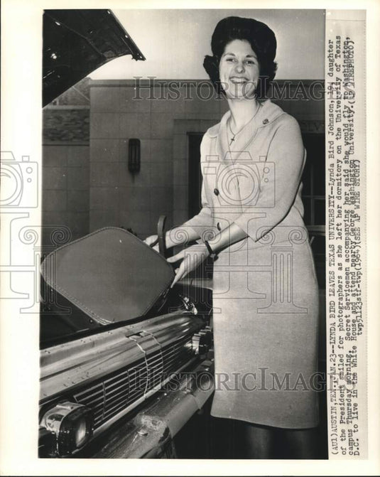 1964 Press Photo Lynda Bird Johnson leaves University of Texas campus for D.C.