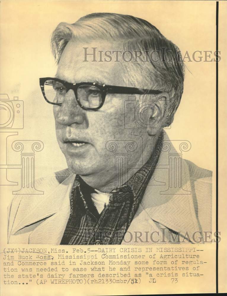 1973 Press Photo Agriculture Commissioner Jim Buck Ross speaks in Jackson, MS