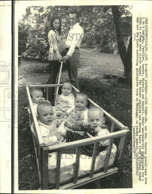 1975 Press Photo Rohrer Quintuplets Go for Birthday Ride in Wagon, Maryland