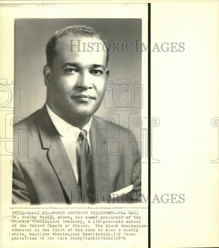 1974 Press Photo Chicago Theological Seminary President Dr. Shelby Rooks