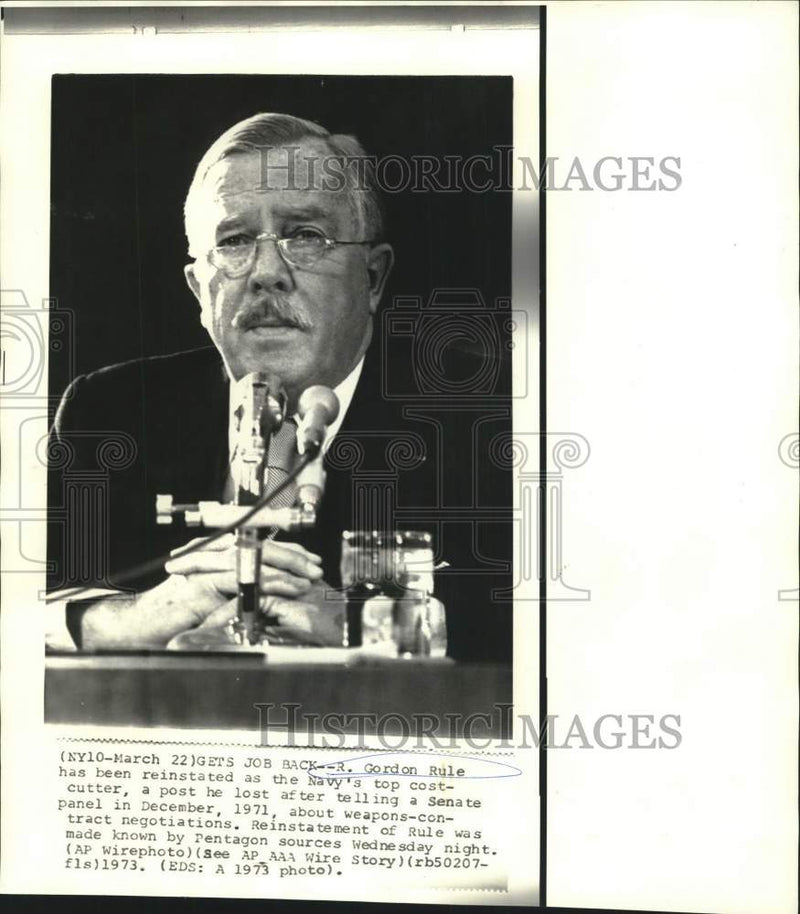 Load image into Gallery viewer, 1973 Press Photo Navy's Top Cost-Cutter, R. Gordon Rule, Reinstated - now39290
