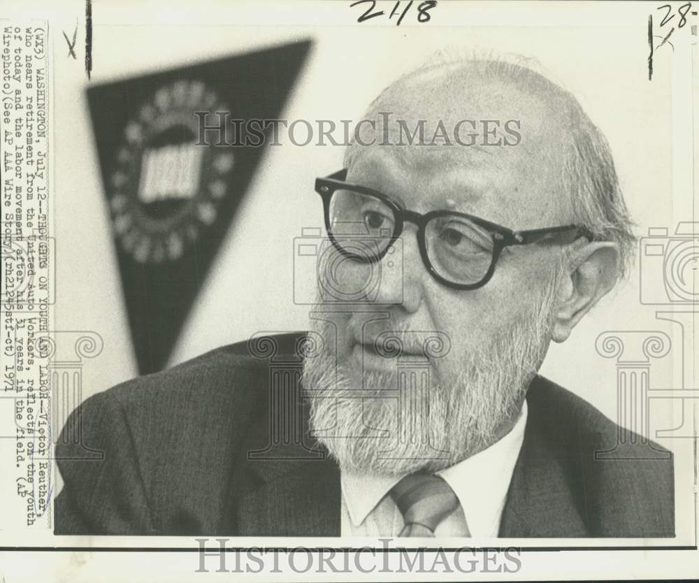 1971 Press Photo UAW Victor Reuther reflects on youth and labor in Washington