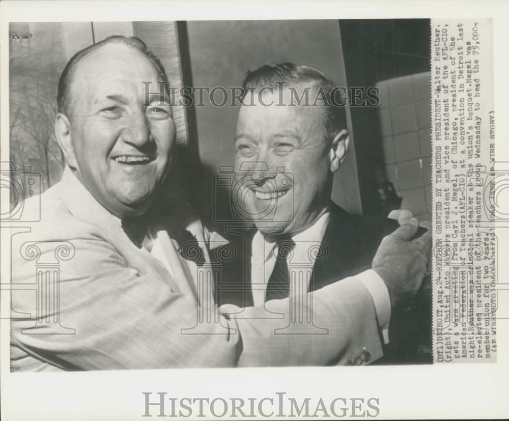 1962 Press Photo Walter Reuther greeted in Detroit by Carl Megel - now39437