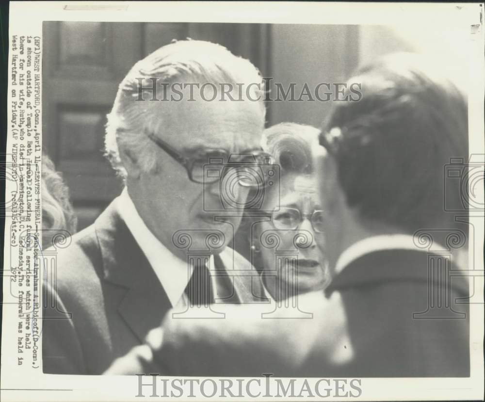 1972 Press Photo Sen. Abraham Ribicoff after a funeral service for his wife, CT.