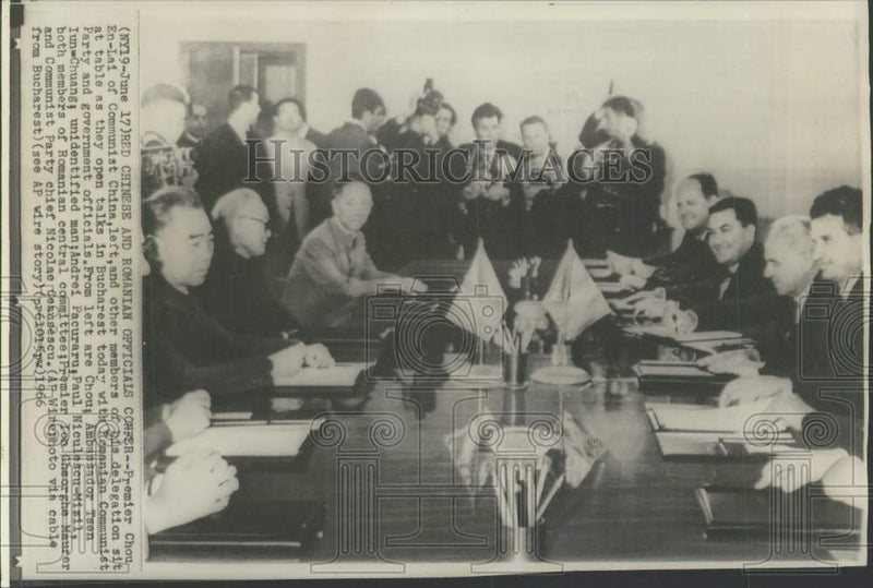 Load image into Gallery viewer, 1966 Press Photo Red Chinese and Romanian officials confer in Bucharest
