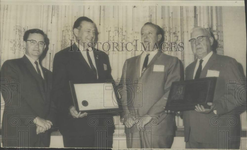 Load image into Gallery viewer, 1966 Press Photo Louisiana State Medical Society Officers, Alexandria
