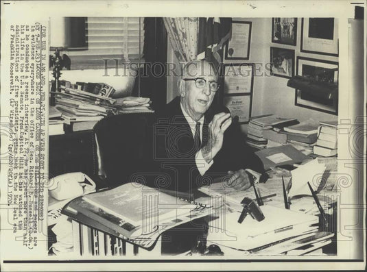 1970 Press Photo Senator Richard Russell interviews from his office, Washington