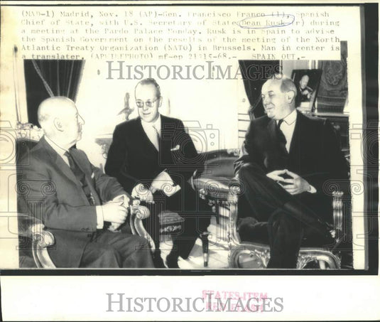 1968 Press Photo Gen. Francisco Franco & Sec. Dean Rusk confer in Madrid, Spain