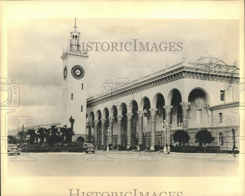 Load image into Gallery viewer, 1956 Press Photo New Train Station in Sochi, Russia - now39925
