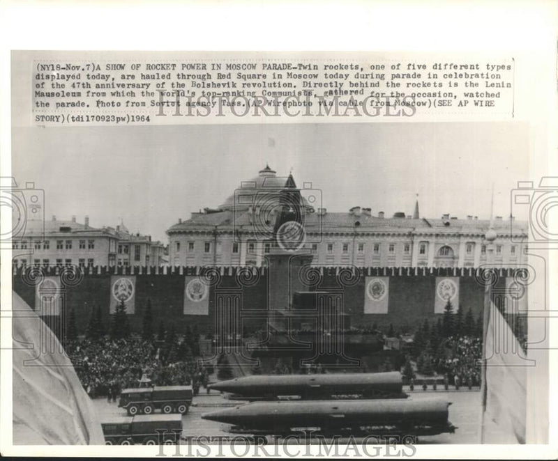 Load image into Gallery viewer, 1964 Press Photo Soviet Rockets in Revolution Celebration Parade, Moscow
