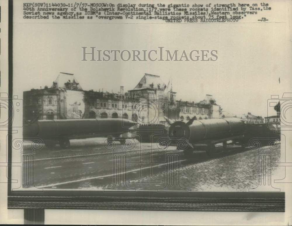 1957 Press Photo Revolution Anniversary Parade Displays Soviet Weaponry, Moscow
