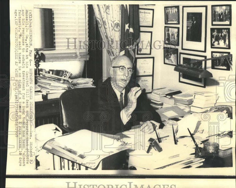 Load image into Gallery viewer, 1969 Press Photo Georgia Senator Richard B. Russell Reports Cancer Gone
