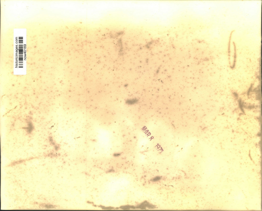 1971 Press Photo Egypt's Pres. Anwar Sadat sits solemnly at a broadcast, Cairo