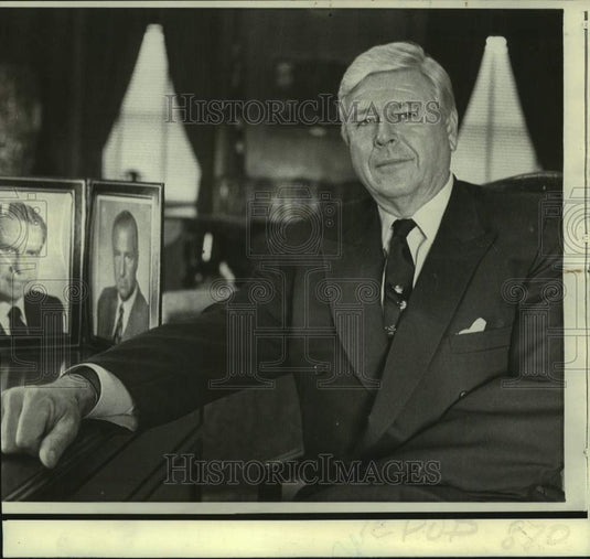 1972 Press Photo Interior Secretary Rogers C.B. Morton - now40533