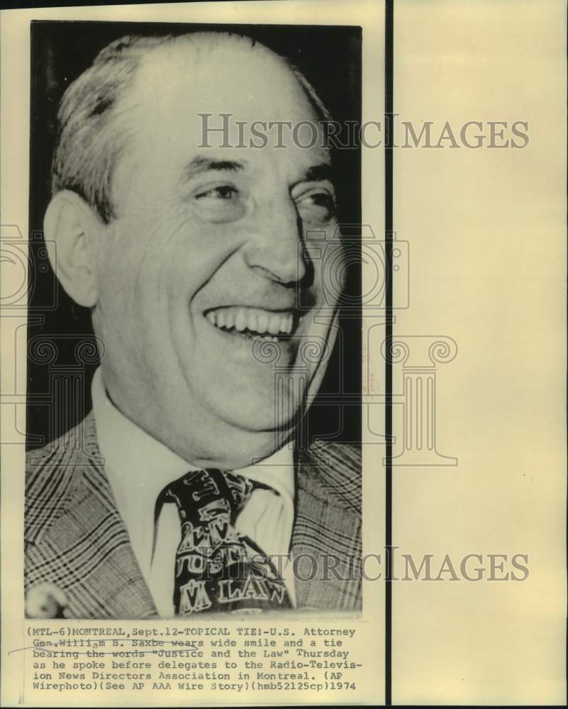 1974 Press Photo Attorney General Saxbe at News Directors Meeting, Montreal