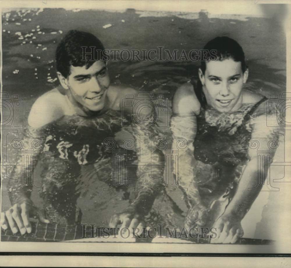 1967 Press Photo Swimmers Mark Spitz and Elaine Tanner in Pan-American Games- Historic Images