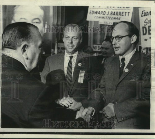 1968 Press Photo Chicago Mayor Daley shakes hand of Adlai Stevenson III